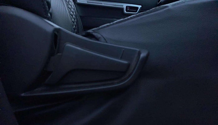 2022 Maruti S PRESSO VXI+, Petrol, Manual, 23,923 km, Driver Side Adjustment Panel