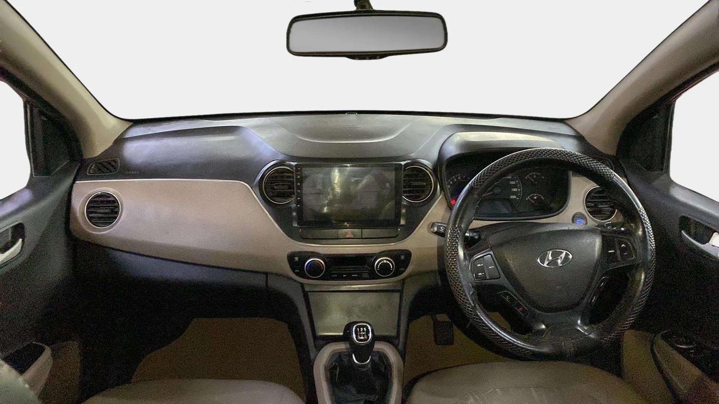 2014 Hyundai Xcent SX 1.2 (O), Petrol, Manual, 83,617 km, Dashboard