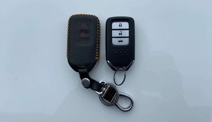 2015 Honda City 1.5L I-VTEC VX, Petrol, Manual, 83,887 km, Key Close Up