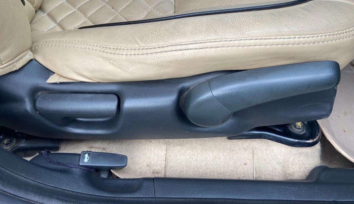 2015 Honda City 1.5L I-VTEC VX, Petrol, Manual, 83,887 km, Driver Side Adjustment Panel