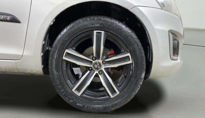 2015 Maruti Swift LXI (O), Petrol, Manual, 53,947 km, Right Front Wheel