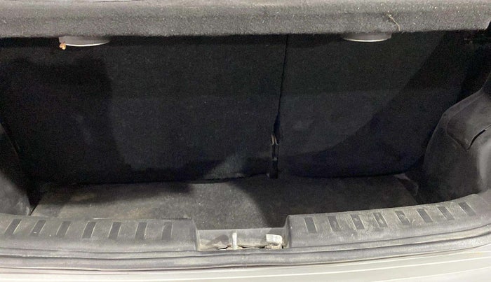 2015 Maruti Swift LXI (O), Petrol, Manual, 53,947 km, Boot Open Zoomed View