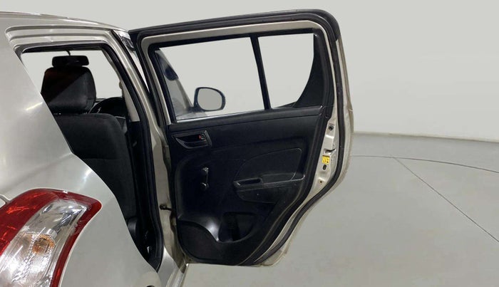 2015 Maruti Swift LXI (O), Petrol, Manual, 53,947 km, RHS Rear Door