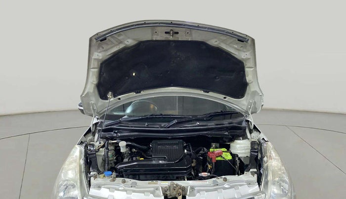 2015 Maruti Swift LXI (O), Petrol, Manual, 53,947 km, Open Bonet