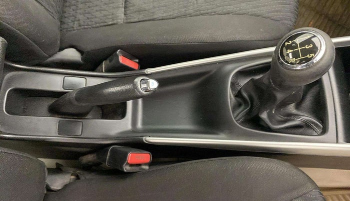 2016 Maruti Baleno ALPHA PETROL 1.2, Petrol, Manual, 73,617 km, Gear Lever