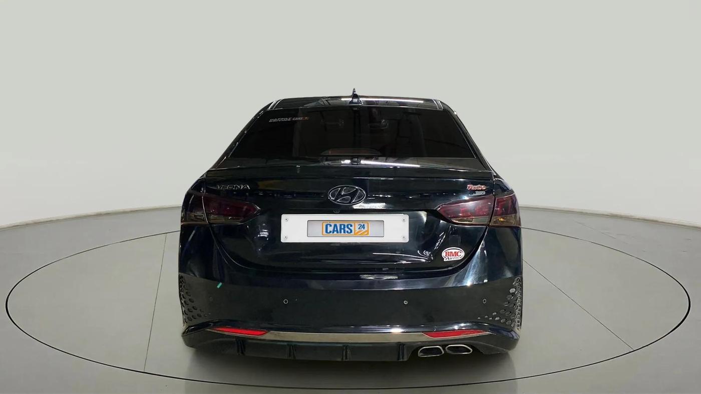 2020 Hyundai Verna SX (O) 1.0 TURBO DCT, Petrol, Automatic, 74,955 km, Back/Rear