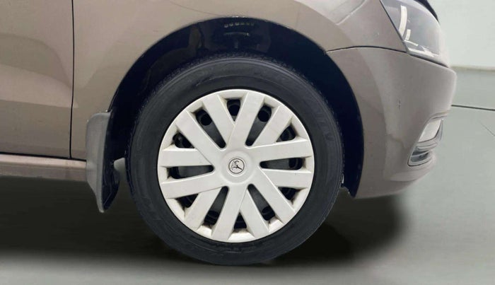 2017 Volkswagen Polo COMFORTLINE 1.2L, Petrol, Manual, 59,540 km, Right Front Wheel