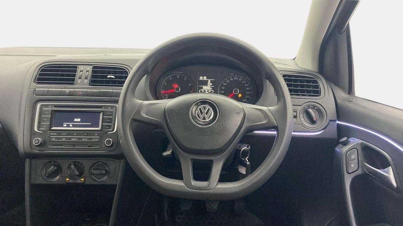 2017 Volkswagen Polo COMFORTLINE 1.2L, Petrol, Manual, 59,540 km, Steering Wheel Close Up