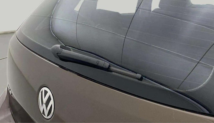 2017 Volkswagen Polo COMFORTLINE 1.2L, Petrol, Manual, 59,540 km, Rear Wiper