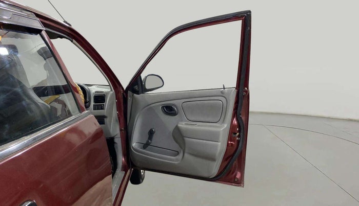 2013 Maruti Alto K10 LXI, Petrol, Manual, 23,148 km, RHS Front Door