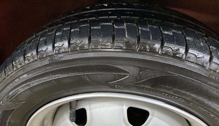 2013 Maruti Alto K10 LXI, Petrol, Manual, 23,148 km, Right Front Tyre Tread