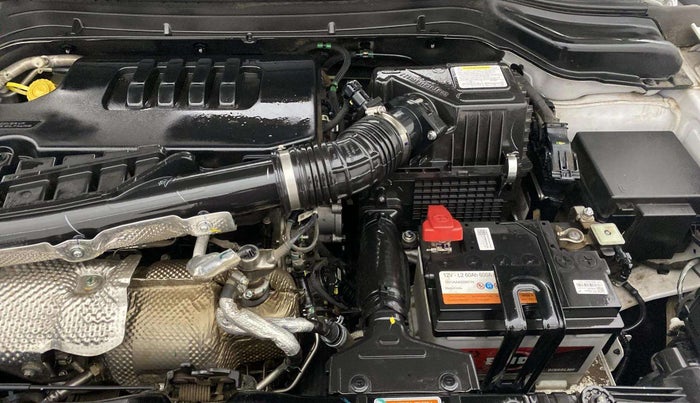 2023 Mahindra XUV300 W8 (O) 1.5 DIESEL, Diesel, Manual, 27,791 km, Engine View - Left