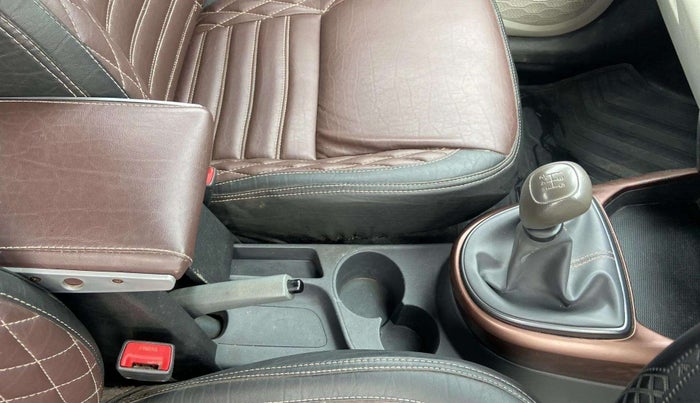 2022 Hyundai AURA S 1.2 CNG, CNG, Manual, 74,245 km, Gear Lever