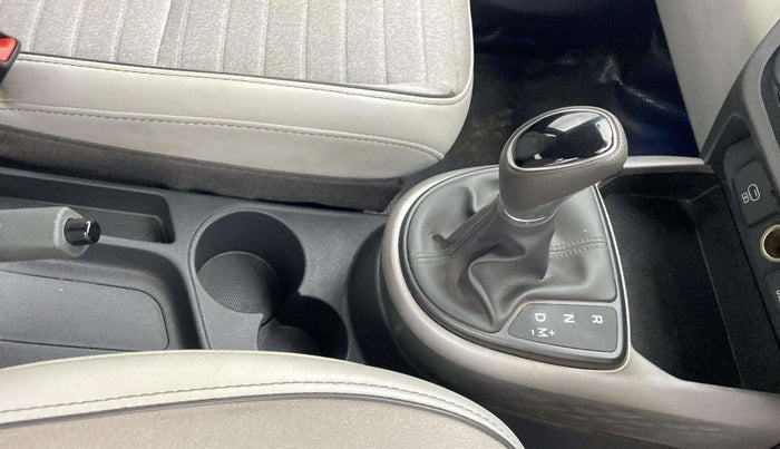 2023 Hyundai GRAND I10 NIOS SPORTZ AMT 1.2 KAPPA VTVT, Petrol, Automatic, 26,516 km, Gear Lever
