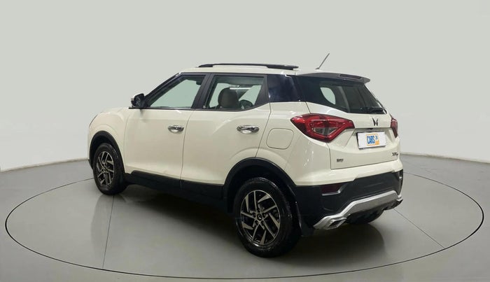 2023 Mahindra XUV300 W8 (O) 1.2 PETROL, Petrol, Manual, 11,292 km, Left Back Diagonal