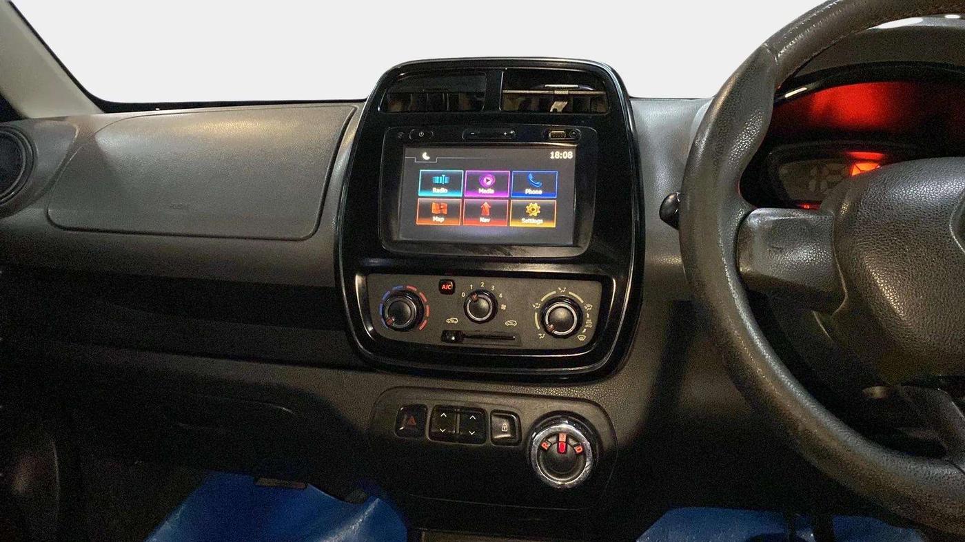 2017 Renault Kwid RXT 1.0 AMT (O), Petrol, Automatic, 54,621 km, Air Conditioner