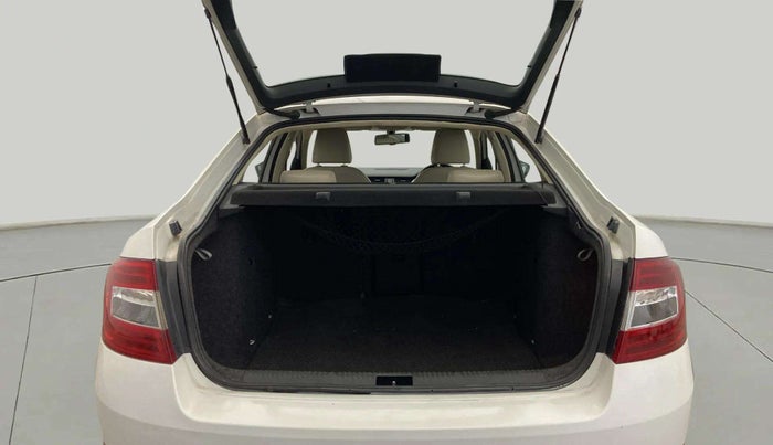 2014 Skoda Octavia ELEGANCE 1.8 TSI AT, Petrol, Automatic, 55,811 km, Boot Open Zoomed View