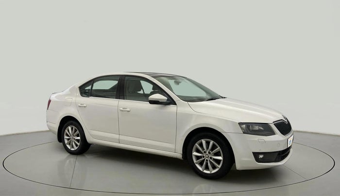 2014 Skoda Octavia ELEGANCE 1.8 TSI AT, Petrol, Automatic, 55,811 km, Right Front Diagonal