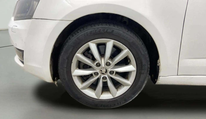 2014 Skoda Octavia ELEGANCE 1.8 TSI AT, Petrol, Automatic, 55,811 km, Left Front Wheel