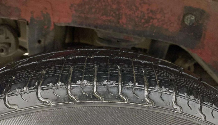 2017 Maruti Alto 800 LXI, Petrol, Manual, 25,927 km, Right Rear Tyre Tread