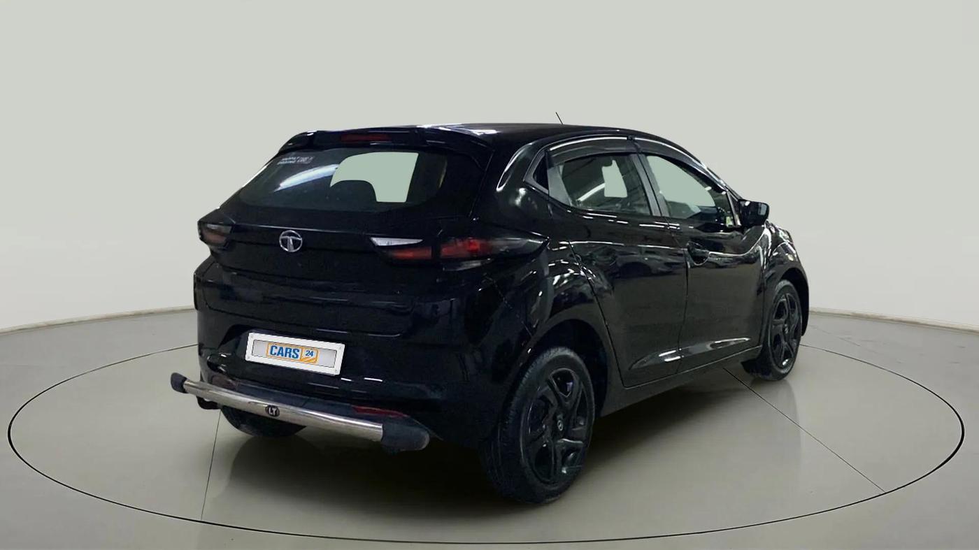 2022 Tata ALTROZ XT DIESEL DARK EDITION, Diesel, Manual, 36,715 km, Right Back Diagonal