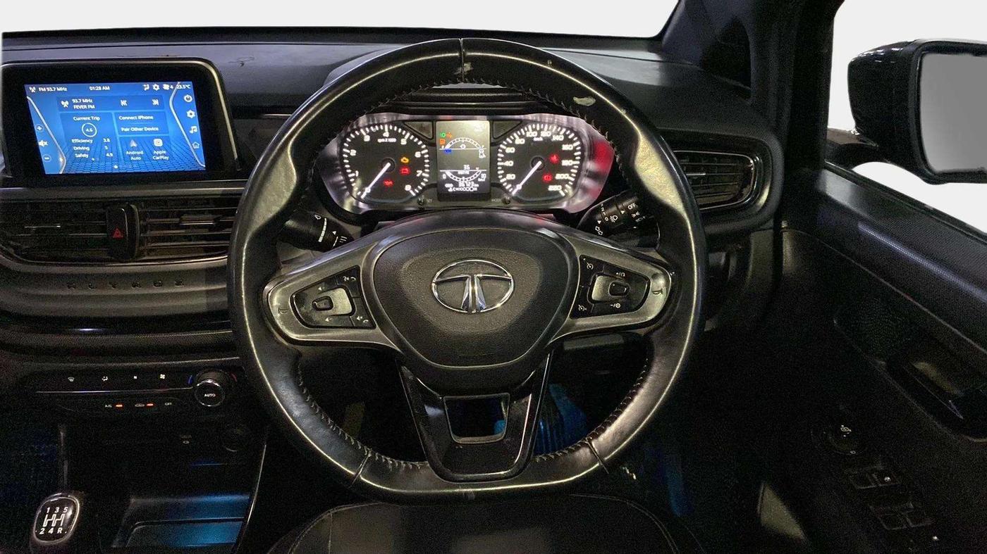 2022 Tata ALTROZ XT DIESEL DARK EDITION, Diesel, Manual, 36,715 km, Steering Wheel Close Up