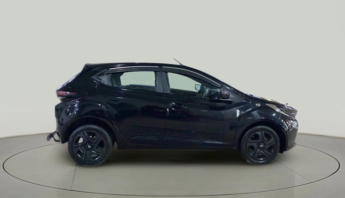 2022 Tata ALTROZ XT DIESEL DARK EDITION, Diesel, Manual, 36,715 km, Right Side View