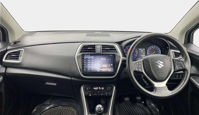 2016 Maruti S Cross ZETA 1.3, Diesel, Manual, 86,449 km, Dashboard