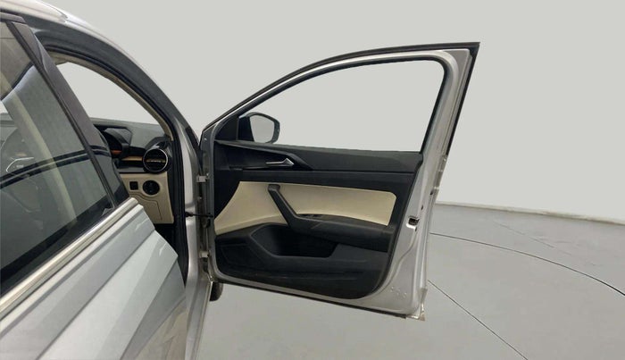 2023 Skoda SLAVIA STYLE 1.0L TSI AT, Petrol, Automatic, 42,575 km, RHS Front Door