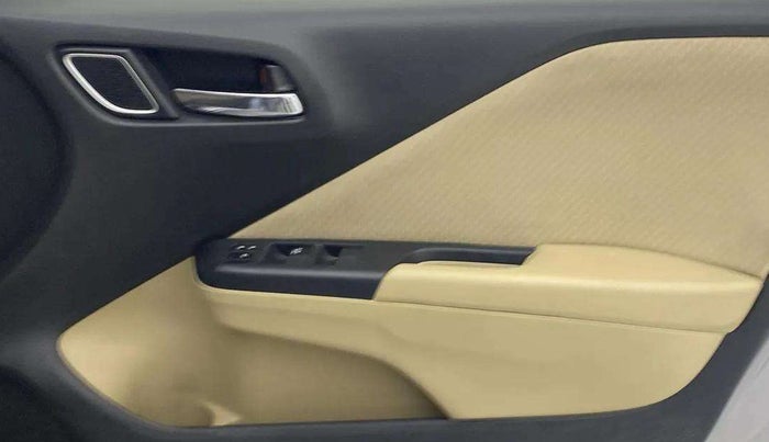 2019 Honda City 1.5L I-VTE V CVT, Petrol, Automatic, 63,779 km, Driver Side Door Panels Control