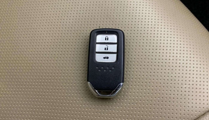 2019 Honda City 1.5L I-VTE V CVT, Petrol, Automatic, 63,779 km, Key Close Up