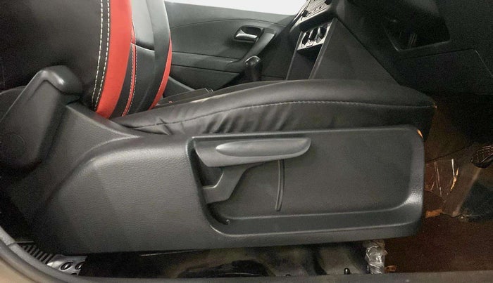 2014 Volkswagen Polo COMFORTLINE 1.2L PETROL, Petrol, Manual, 51,213 km, Driver Side Adjustment Panel
