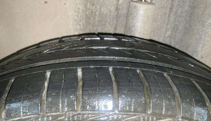 2017 Skoda Rapid AMBITION 1.5 TDI AT, Diesel, Automatic, 72,026 km, Left Rear Tyre Tread