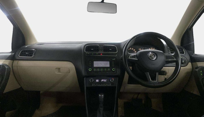 2017 Skoda Rapid AMBITION 1.5 TDI AT, Diesel, Automatic, 72,026 km, Dashboard