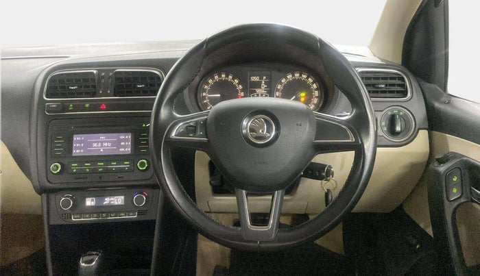 2017 Skoda Rapid AMBITION 1.5 TDI AT, Diesel, Automatic, 72,026 km, Steering Wheel Close Up