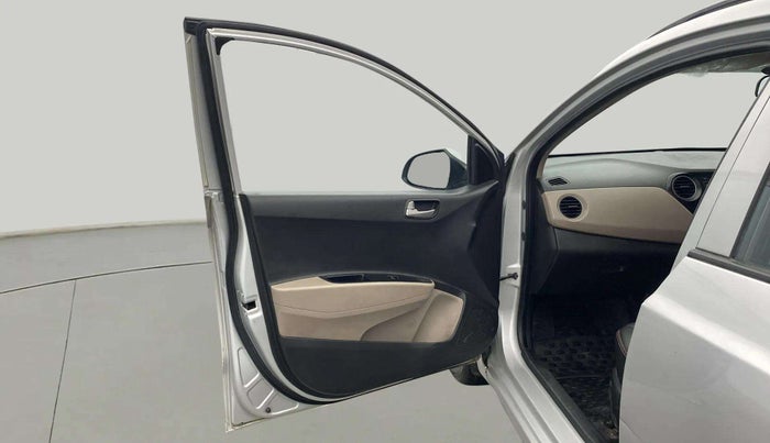 2015 Hyundai Grand i10 SPORTZ 1.2 KAPPA VTVT, Petrol, Manual, 74,792 km, LHS Front Door