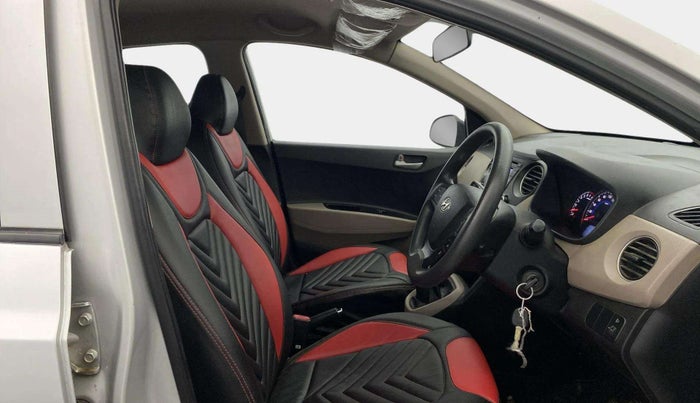 2015 Hyundai Grand i10 SPORTZ 1.2 KAPPA VTVT, Petrol, Manual, 74,792 km, Right Side Front Door Cabin