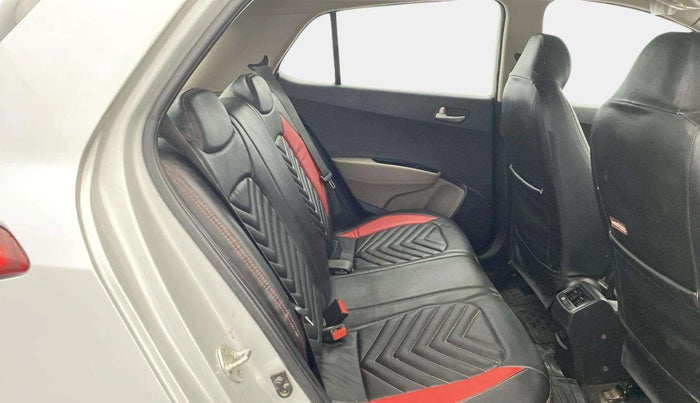 2015 Hyundai Grand i10 SPORTZ 1.2 KAPPA VTVT, Petrol, Manual, 74,792 km, Right Side Rear Door Cabin