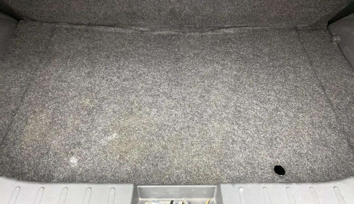 2016 Maruti Alto 800 VXI, Petrol, Manual, 17,923 km, Boot Inside