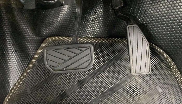 2024 Maruti Celerio ZXI AMT, Petrol, Automatic, 5,374 km, Pedals