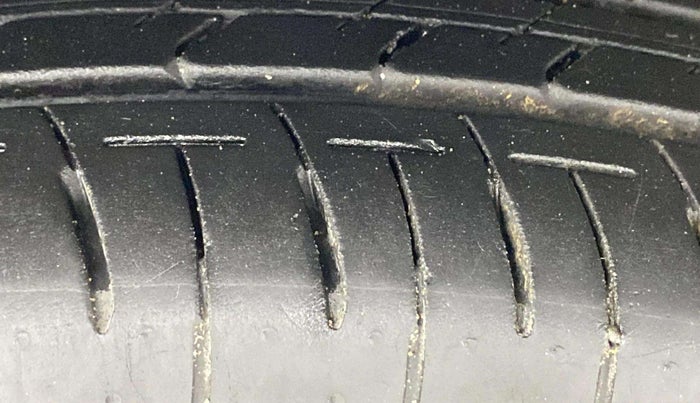 2024 Maruti Celerio ZXI AMT, Petrol, Automatic, 5,374 km, Left Front Tyre Tread