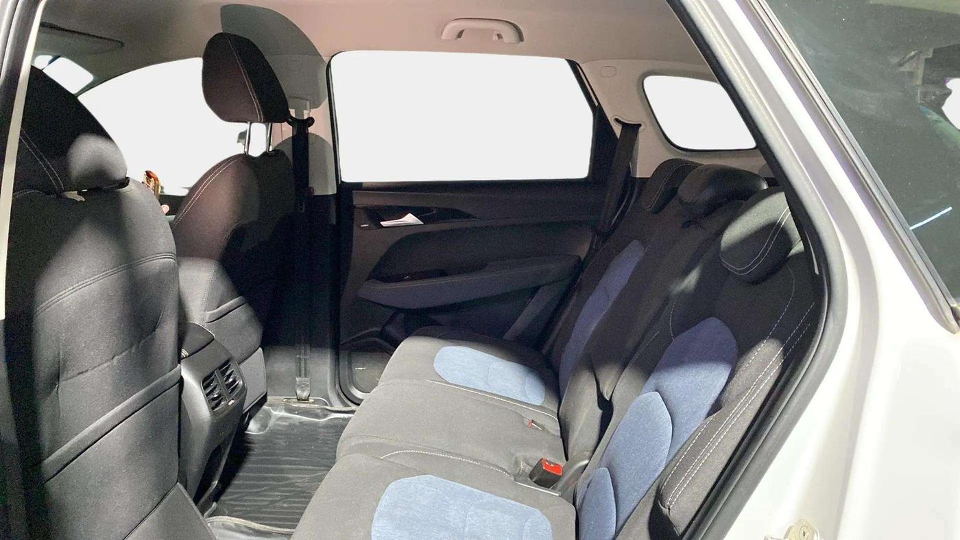 2020 MG HECTOR SUPER 2.0 DIESEL, Diesel, Manual, 80,827 km, Right Side Rear Door Cabin