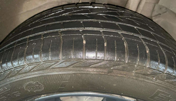 2022 Tata NEXON XZ PLUS PETROL DARK EDITION, Petrol, Manual, 24,392 km, Left Rear Tyre Tread