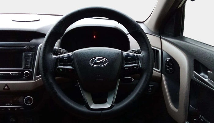 2015 Hyundai Creta SX 1.6 DIESEL, Diesel, Manual, 1,10,767 km, Steering Wheel Close Up