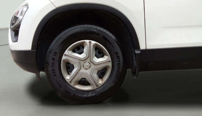 2021 Tata Harrier XM 2.0L KRYOTEC, Diesel, Manual, 77,727 km, Left Front Wheel