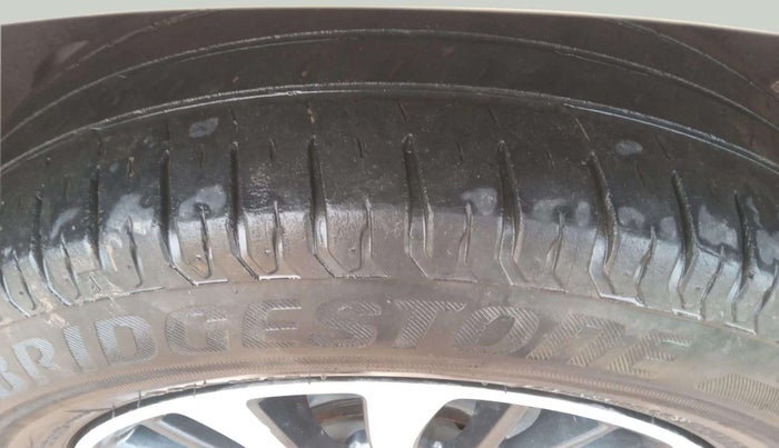 2023 Maruti Ertiga ZXI  CNG, CNG, Manual, 43,239 km, Left Rear Tyre Tread