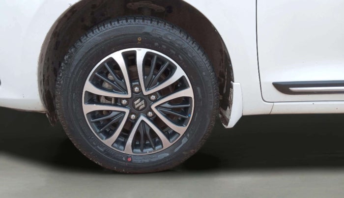2023 Maruti Ertiga ZXI  CNG, CNG, Manual, 43,239 km, Left Front Wheel