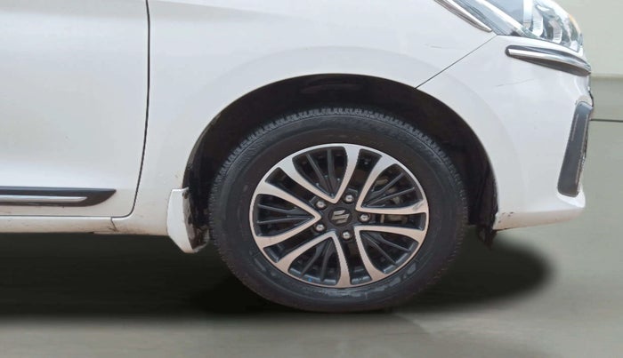2023 Maruti Ertiga ZXI  CNG, CNG, Manual, 43,239 km, Right Front Wheel