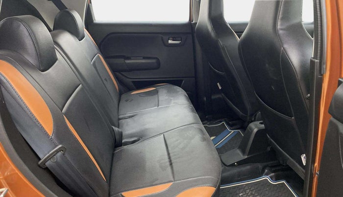 2019 Maruti New Wagon-R VXI 1.0, Petrol, Manual, 55,197 km, Right Side Rear Door Cabin