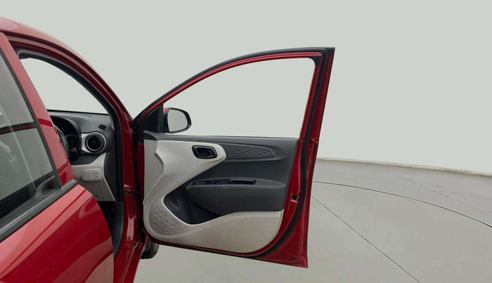 2020 Hyundai GRAND I10 NIOS MAGNA CORPORATE EDITION AMT 1.2 KAPPA VTVT, Petrol, Automatic, 82,965 km, RHS Front Door
